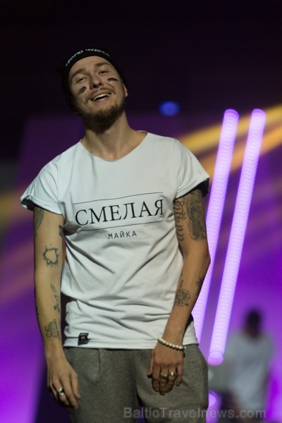 Rīgas modes nedēļa «Riga Fashion Week» kā magnēts pievelk radošu publiku. Foto: Mark Litvyakov/Arkady Gluhih Rīgas modes nedēļa «Riga Fashion Week» kā magnēts pievelk radošu publiku. Foto: Mark Litvyakov/Arkady Gluhih 163937