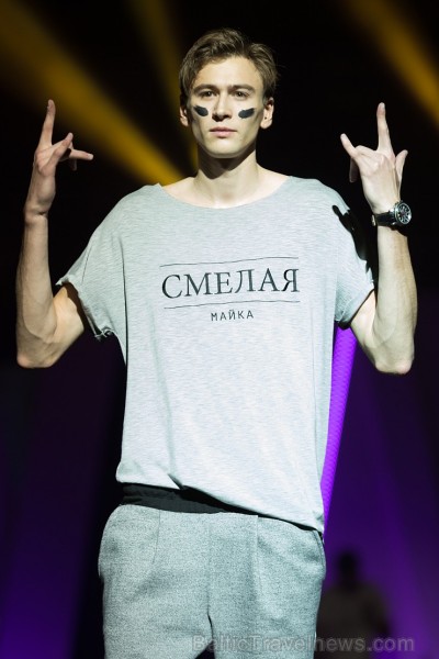 Rīgas modes nedēļa «Riga Fashion Week» kā magnēts pievelk radošu publiku. Foto: Mark Litvyakov/Arkady Gluhih Rīgas modes nedēļa «Riga Fashion Week» kā magnēts pievelk radošu publiku. Foto: Mark Litvyakov/Arkady Gluhih 163942