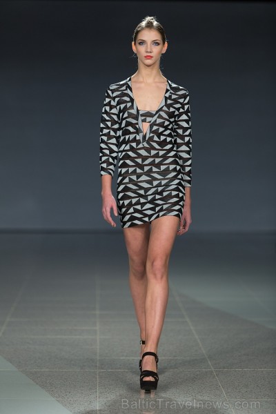 Rīgas modes nedēļa «Riga Fashion Week» kā magnēts pievelk radošu publiku. Foto: Mark Litvyakov/Arkady Gluhih Rīgas modes nedēļa «Riga Fashion Week» kā magnēts pievelk radošu publiku. Foto: Mark Litvyakov/Arkady Gluhih 164128