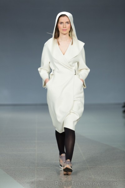 Rīgas modes nedēļa «Riga Fashion Week» kā magnēts pievelk radošu publiku. Foto: Mark Litvyakov/Arkady Gluhih Rīgas modes nedēļa «Riga Fashion Week» kā magnēts pievelk radošu publiku. Foto: Mark Litvyakov/Arkady Gluhih 164150