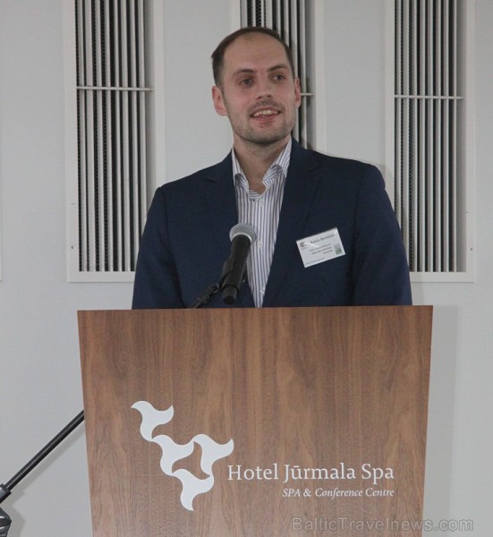 «Latvijas Tūrisma forums 2015» dalībniekus uzrunā Vides aizsardzības un reģionālās attīstības ministrijas Reģionālās politikas departamenta direktors «Latvijas Tūrisma forums 2015» dalībniekus uzrunā Vides aizsardzības un reģionālās attīstības ministrijas Reģionālās politikas departamenta direktors 165830