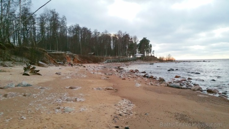 Viens no skaistākajiem Latvijas pārgājiena maršrutiem Vidzemes jūrmalā ir Tūja - Veczemju klintis Viens no skaistākajiem Latvijas pārgājiena maršrutiem Vidzemes jūrmalā ir Tūja - Veczemju klintis 167017