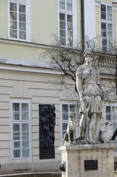 Ļvova -  Ukrainas pilsēta, kurā satiekas austrumu, rietumu kultūra un tautas māksla 170490