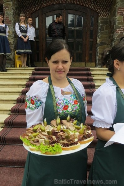 Viesmīlīgie Karpati - Ukrainas reģions, kur ikviens var smelties enerģiju no dabas un cilvēkiem 170950