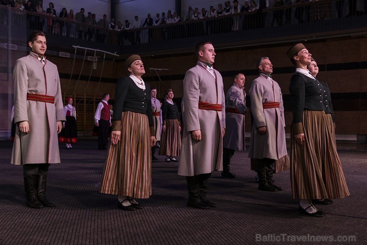 Piektais deju festivāls «Sasala jūrīna» Saulkrastos pulcē dejotājus no visas Latvijas 171053