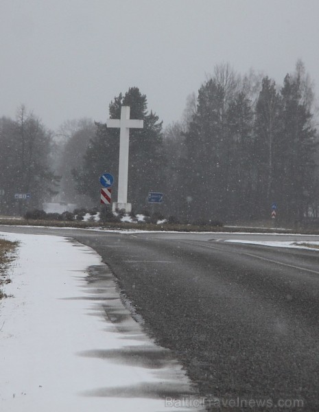 Ziema nevēlās martā piekāpties pavasarim Latgalē, tāpēc sniegs un sals vēl joprojām piesaka savas tiesības Ziema nevēlās martā piekāpties pavasarim Latgalē, tāpēc sniegs un sals vēl joprojām piesaka savas tiesības 171160