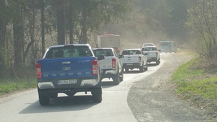 Travelnews.lv ar jauno  Ford Ranger iepazīst Slovēnijas autostrādes un Alpu kalnu ceļus 171888