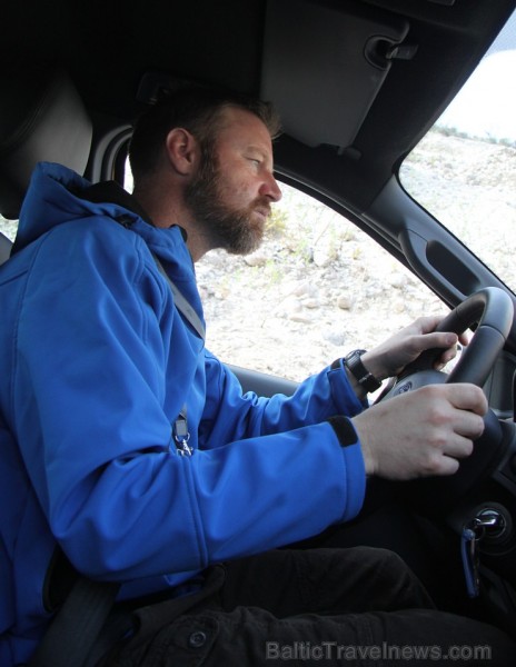 Travelnews.lv redakcija ar jauno Ford Ranger un instruktoru vadībā dodas Slovēnijas šķēršļu poligonā Travelnews.lv redakcija ar jauno Ford Ranger un instruktoru vadībā dodas Slovēnijas šķēršļu poligonā 172028