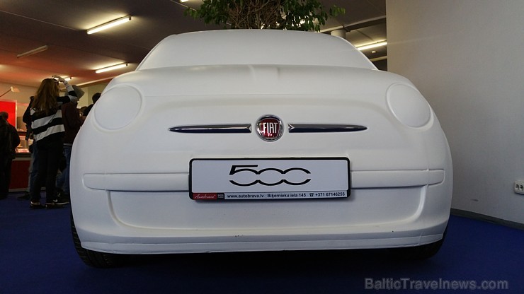 Skats uz auto pasauli no bērnu ratiņiem - Ķīpsalas izstāde «Auto 2016» 172218