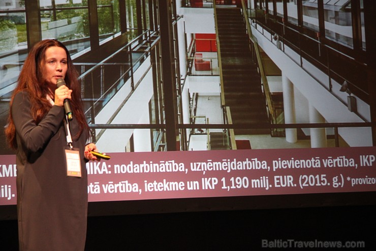Divas dienas Jūrmalas Dzintaru koncertzālē notiek Latvijas Kultūras tūrisma konference. Latgales vēstniecības Gors jeb Austrumlatvijas koncertzāles va Divas dienas Jūrmalas Dzintaru koncertzālē notiek Latvijas Kultūras tūrisma konference. Latgales vēstniecības Gors jeb Austrumlatvijas koncertzāles va 172395