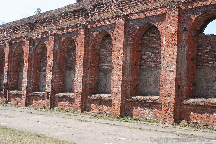 Liepājas Karostas cietums tika uzcelts 20. gadsimtā, kas sākotnēji bija hospitālis, taču kopš 1905. gada revolūcijas šī ēka tika izmantota kā militārp Liepājas Karostas cietums tika uzcelts 20. gadsimtā, kas sākotnēji bija hospitālis, taču kopš 1905. gada revolūcijas šī ēka tika izmantota kā militārp 172423