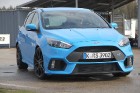 Travelnews.lv redakcija cenšas savaldīt Ford Focus RS ar 350 zirgspēkiem