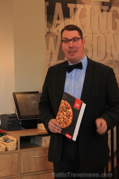 Pirmā «Pizza Hut» restorāna Latvijā atvēršana 172624