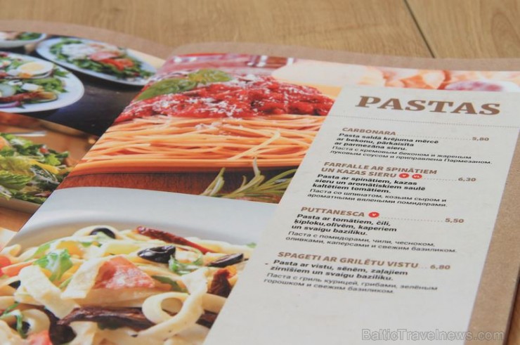 Pirmā «Pizza Hut» restorāna Latvijā atvēršana 172641