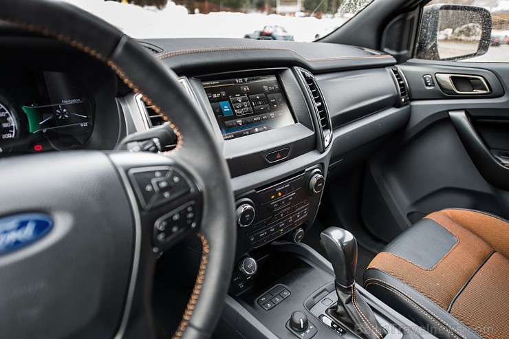 Travelnews.lv redakcija ar  Ford Ranger  izbrauc Slovēnijas Alpus. Foto: Ford 173471