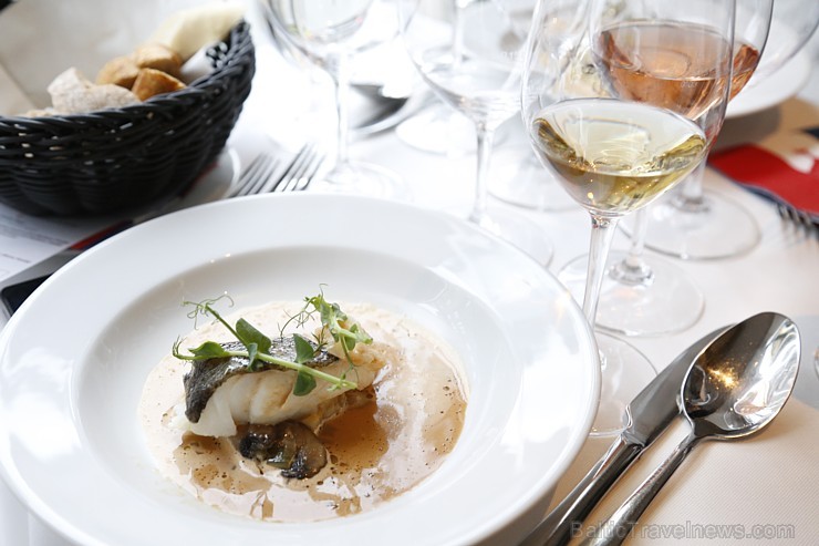 2016. gada 28. aprīlī «Vīna studija» gardēžiem dāvina burvīgas vakariņas ar Michelin šefpavāru Jeremi Fontin no Francijas 2016. gada 28. aprīlī «Vīna studija» gardēžiem dāvina burvīgas vakariņas ar Michelin šefpavāru Jeremi Fontin no Francijas 173533