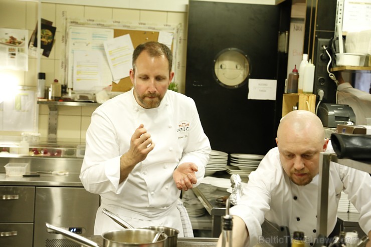 2016. gada 28. aprīlī «Vīna studija» gardēžiem dāvina burvīgas vakariņas ar Michelin šefpavāru Jeremi Fontin no Francijas 2016. gada 28. aprīlī «Vīna studija» gardēžiem dāvina burvīgas vakariņas ar Michelin šefpavāru Jeremi Fontin no Francijas 173540