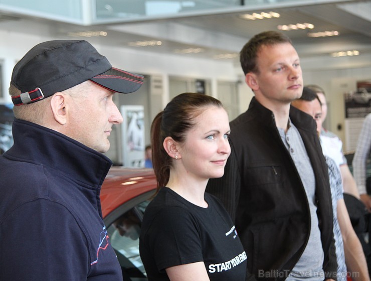 Latvijas bobslejisti, skeletonisti un kamaniņu braucēji ar Inchcape BM Auto iniciatīvu 3.05.2016 dodas Vidzemes ceļos ar jaudīgajiem BMW M modeļiem Latvijas bobslejisti, skeletonisti un kamaniņu braucēji ar Inchcape BM Auto iniciatīvu 3.05.2016 dodas Vidzemes ceļos ar jaudīgajiem BMW M modeļiem 173624