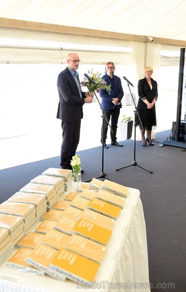 Grāmatas mērķis ir kļūt par Latvijas pazīstamākās un slavenākās kūrortpilsētas sava veida atslēgu – par pilsētas izziņas rokasgrāmatu gan tās viesiem, Grāmatas mērķis ir kļūt par Latvijas pazīstamākās un slavenākās kūrortpilsētas sava veida atslēgu – par pilsētas izziņas rokasgrāmatu gan tās viesiem, 174502