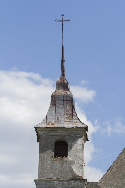 Lēnu Svētās Trīsvienības Romas katoļu baznīca ir valsts nozīmes arhitektūras piemineklis 174902