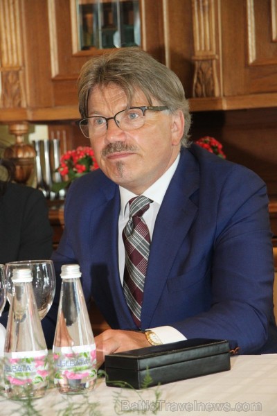 Gunārs Ķirsons svin dzimšanas dienu ar 2 restorānu «Kirsons» atvēršanu Berlīnē 174916