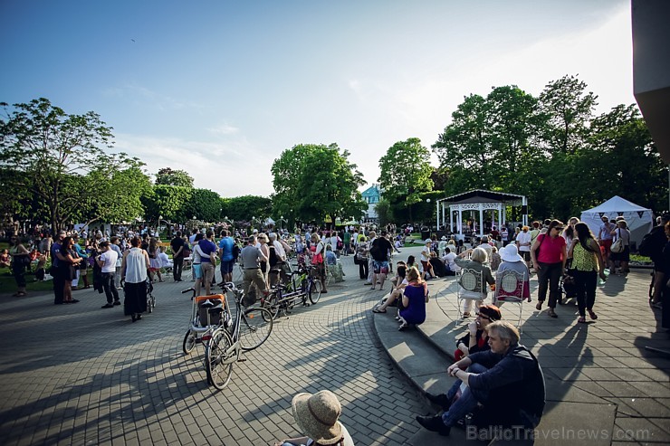 Ar vērienu tiek svinēti Jūrmalas kūrorta svētki 175724