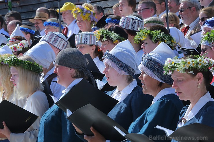 Siguldas pilsētas svētkos ikviens varēja piedalīties notikumos, kas jau izveidojušies par tradīciju, piemēram, svētku gājienā, kā arī guva pārsteigumu Siguldas pilsētas svētkos ikviens varēja piedalīties notikumos, kas jau izveidojušies par tradīciju, piemēram, svētku gājienā, kā arī guva pārsteigumu 175779