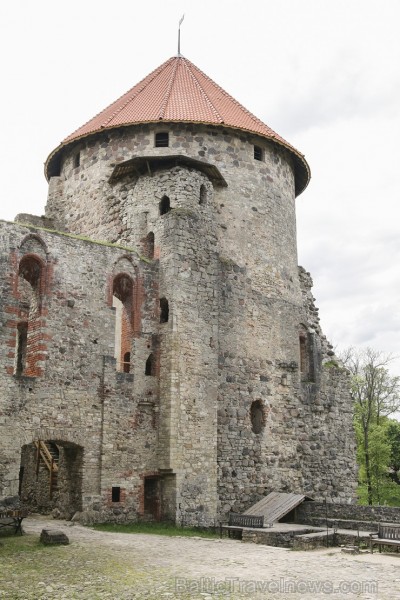 Cēsu viduslaiku pils ir viena no lielākajām un izcilākajām viduslaiku pilīm Latvijā 176177