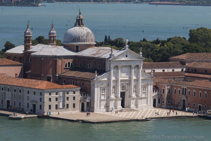 Travelnews.lv sadarbībā ar tūroperatoru Novatours apskata Venēciju no San Marco laukuma augstākā torņa Travelnews.lv sadarbībā ar tūroperatoru Novatours apskata Venēciju no San Marco laukuma augstākā torņa 176603