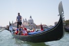 Travelnews.lv izbrauc ar tradicionālo gondolu pa Venēcijas kanāliem