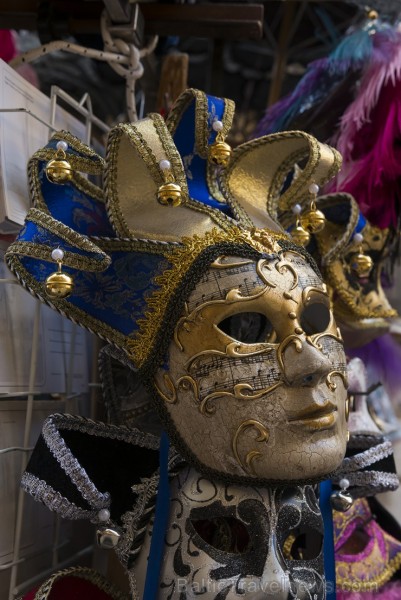 Travelnews.lv redakcija sadarbībā ar tūroperatoru Novatours dodas ekskursijā uz Venēciju, kuras laikā apskata tradicionālās maskas Travelnews.lv redakcija sadarbībā ar tūroperatoru Novatours dodas ekskursijā uz Venēciju, kuras laikā apskata tradicionālās maskas 176843
