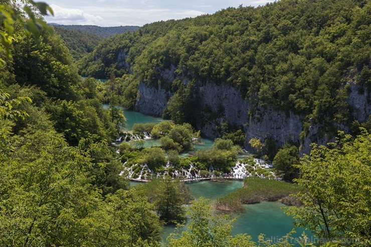 Travelnews.lv sadarbībā ar tūroperatoru Novatours apskata Plitvices ezerus, kas ir pirmais un lielākais Horvātijas nacionālais parks Travelnews.lv sadarbībā ar tūroperatoru Novatours apskata Plitvices ezerus, kas ir pirmais un lielākais Horvātijas nacionālais parks 176864