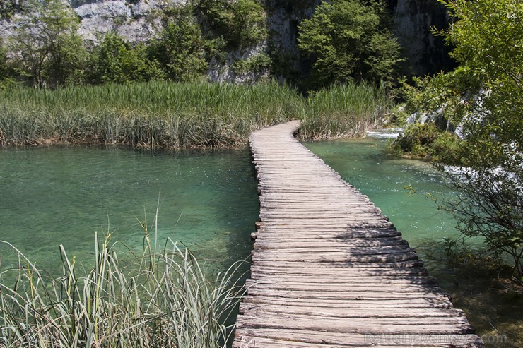 Travelnews.lv sadarbībā ar tūroperatoru Novatours apskata Plitvices ezerus, kas ir pirmais un lielākais Horvātijas nacionālais parks Travelnews.lv sadarbībā ar tūroperatoru Novatours apskata Plitvices ezerus, kas ir pirmais un lielākais Horvātijas nacionālais parks 176881