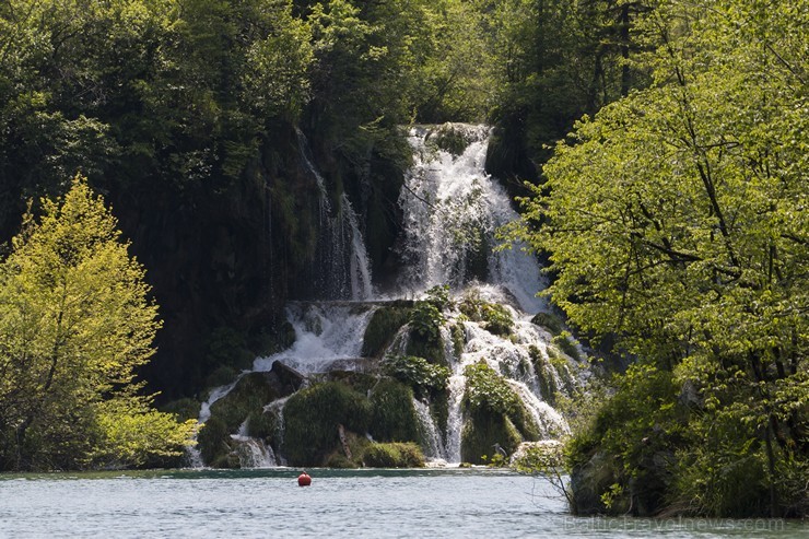 Travelnews.lv sadarbībā ar tūroperatoru Novatours apskata Plitvices ezerus, kas ir pirmais un lielākais Horvātijas nacionālais parks Travelnews.lv sadarbībā ar tūroperatoru Novatours apskata Plitvices ezerus, kas ir pirmais un lielākais Horvātijas nacionālais parks 176906