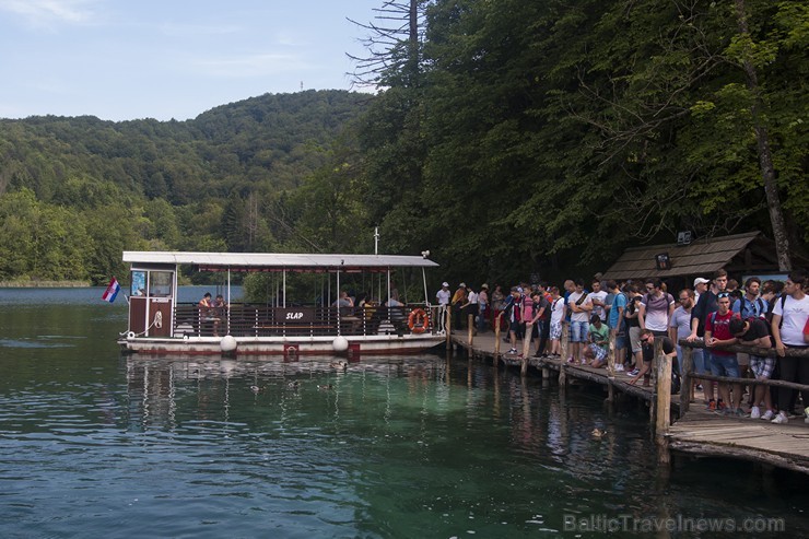Travelnews.lv sadarbībā ar tūroperatoru Novatours apskata Plitvices ezerus, kas ir pirmais un lielākais Horvātijas nacionālais parks Travelnews.lv sadarbībā ar tūroperatoru Novatours apskata Plitvices ezerus, kas ir pirmais un lielākais Horvātijas nacionālais parks 176915