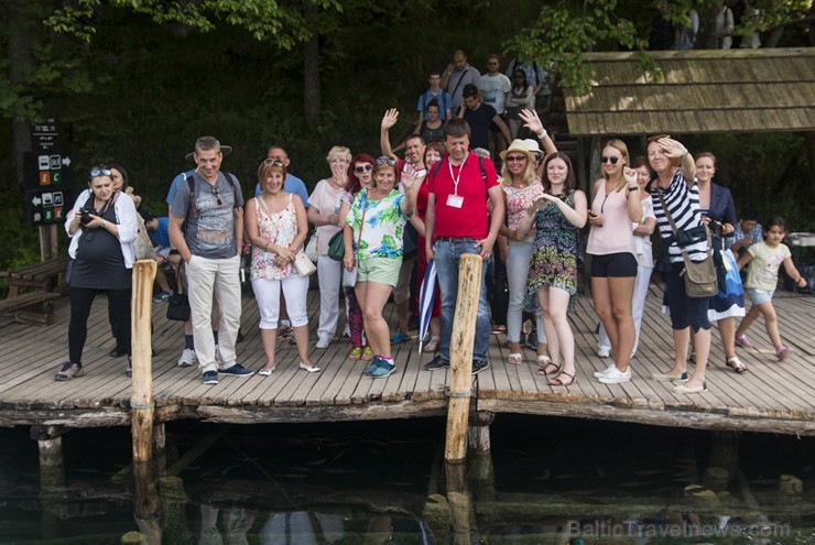 Travelnews.lv sadarbībā ar tūroperatoru Novatours apskata Plitvices ezerus, kas ir pirmais un lielākais Horvātijas nacionālais parks Travelnews.lv sadarbībā ar tūroperatoru Novatours apskata Plitvices ezerus, kas ir pirmais un lielākais Horvātijas nacionālais parks 176924