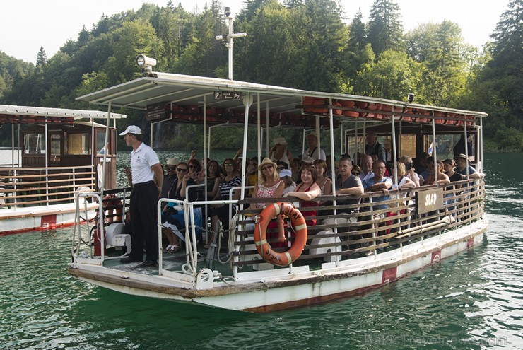 Travelnews.lv sadarbībā ar tūroperatoru Novatours apskata Plitvices ezerus, kas ir pirmais un lielākais Horvātijas nacionālais parks Travelnews.lv sadarbībā ar tūroperatoru Novatours apskata Plitvices ezerus, kas ir pirmais un lielākais Horvātijas nacionālais parks 176925