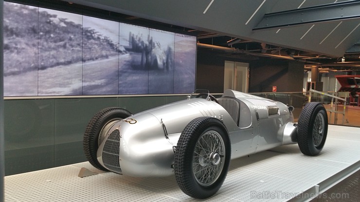 Rīgas Motormuzejā goda vietu ieņēmis kalnu sacīkšu auto – Auto Union CD V16 176996