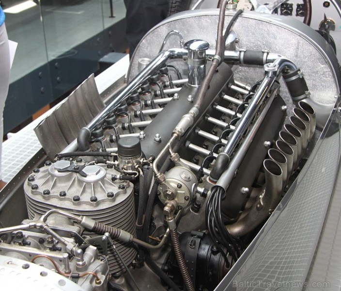 Rīgas Motormuzejā goda vietu ieņēmis kalnu sacīkšu auto – Auto Union CD V16 177004