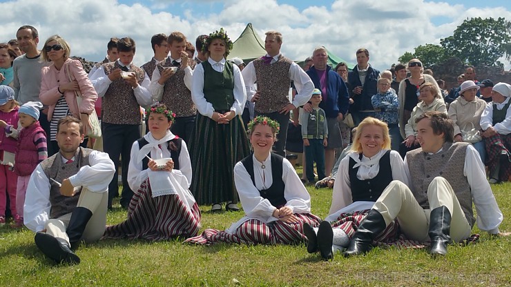 Lielais latgaļu tirgus Ludzas pilskalnā ir viens no krāšņākajiem pasākumiem Latgalē 177383