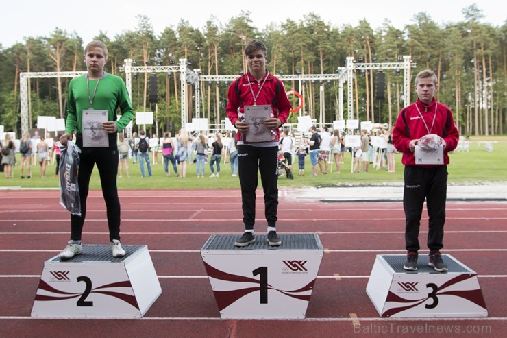 Latvijas čempionāts ugunsdzēsības sportā pulcē labākos pašmāju un ārzemju sportistus 178063