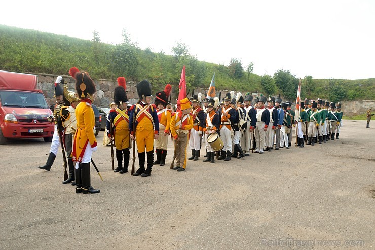 Daugavpils cietoksnī risinājās jau 2. Starptautiskais kara vēstures rekonstrukcijas klubu festivāls Daugavpils cietoksnī risinājās jau 2. Starptautiskais kara vēstures rekonstrukcijas klubu festivāls