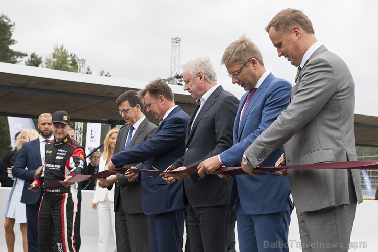 Atklāj jauno CSDD Biķernieku rallijkrosa trasi 179835
