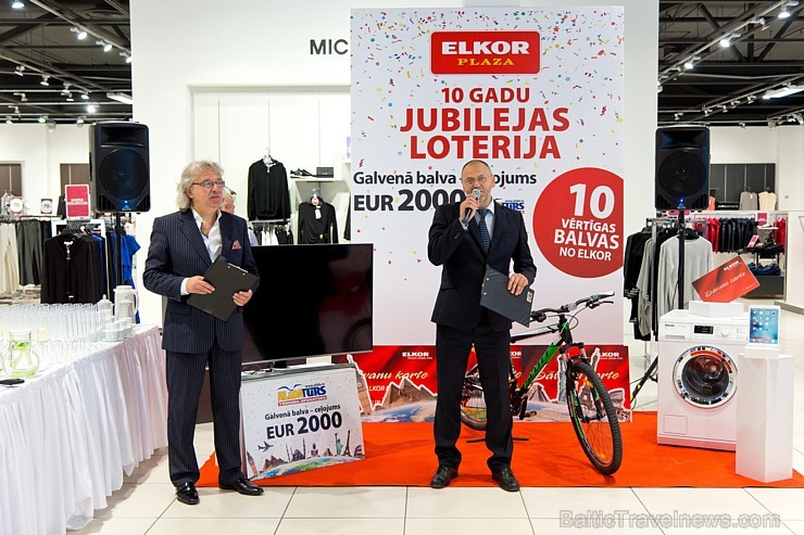 Akcijas «ELKOR PLAZA 10 gadi» uzvarētāja iegūst galveno balvu, kura ir ceļojums no tūroperatora Alida Tours 2.000 eiro vērtībā Akcijas «ELKOR PLAZA 10 gadi» uzvarētāja iegūst galveno balvu, kura ir ceļojums no tūroperatora Alida Tours 2.000 eiro vērtībā 180921