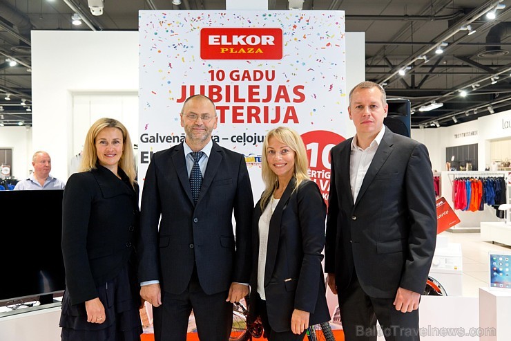 Akcijas «ELKOR PLAZA 10 gadi» uzvarētāja iegūst galveno balvu, kura ir ceļojums no tūroperatora Alida Tours 2.000 eiro vērtībā Akcijas «ELKOR PLAZA 10 gadi» uzvarētāja iegūst galveno balvu, kura ir ceļojums no tūroperatora Alida Tours 2.000 eiro vērtībā 180940