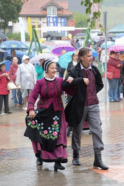 Talsos ar plašu vērienu atzīmēja Talsu draugu dienas Prieņu zīmē un rīkoja tradicionālo Dižmāras gadatirgu ar devīzi Talsos ar plašu vērienu atzīmēja Talsu draugu dienas Prieņu zīmē un rīkoja tradicionālo Dižmāras gadatirgu ar devīzi