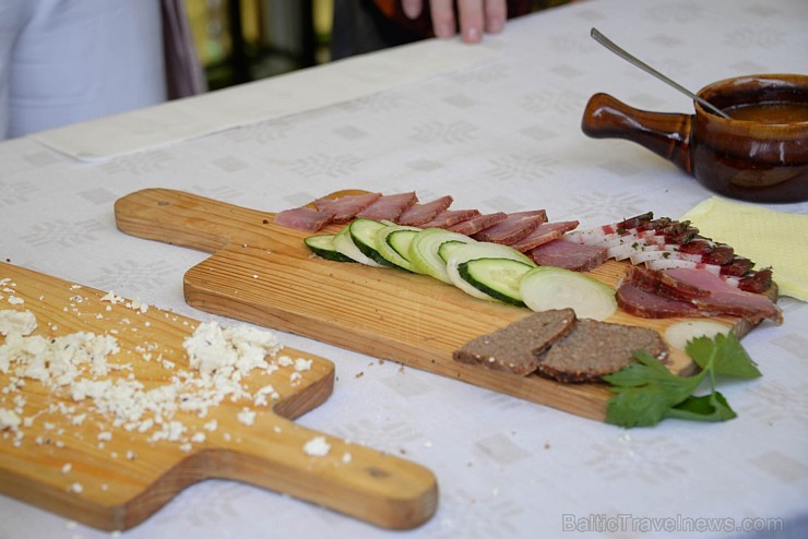 Talsos ar plašu vērienu atzīmēja Talsu draugu dienas Prieņu zīmē un rīkoja tradicionālo Dižmāras gadatirgu ar devīzi Talsos ar plašu vērienu atzīmēja Talsu draugu dienas Prieņu zīmē un rīkoja tradicionālo Dižmāras gadatirgu ar devīzi
