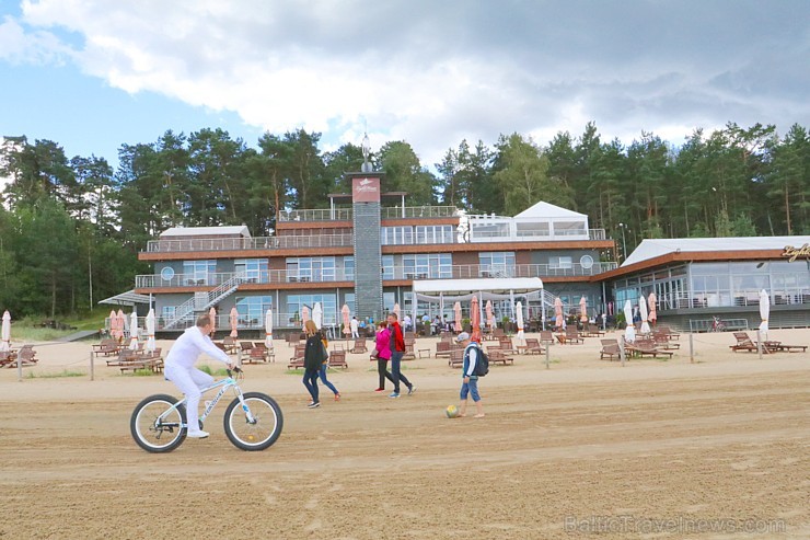 Jūrmalas luksus viesnīca «Light House Jurmala» piedāvā greznu atpūtu jūras krastā 182480