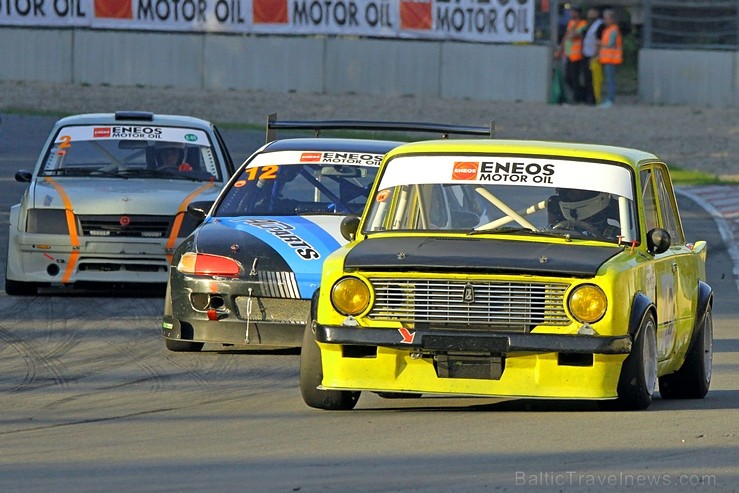 Ar spraigām cīņām trasē atzīmē Baltijas autošosejas festivāla «Riga Summer Race» 5 gadu jubileju Ar spraigām cīņām trasē atzīmē Baltijas autošosejas festivāla «Riga Summer Race» 5 gadu jubileju 182553