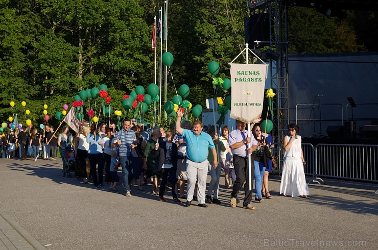 Preiļi trīs dienu garumā ar sportiskiem, kulturāliem notikumiem, košu gājienu un starptautisko leļļu festivālu svinējuši pilsētas svētkus Preiļi trīs dienu garumā ar sportiskiem, kulturāliem notikumiem, košu gājienu un starptautisko leļļu festivālu svinējuši pilsētas svētkus 182606